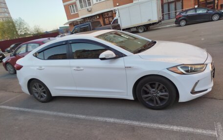 Hyundai Elantra VI рестайлинг, 2018 год, 1 600 000 рублей, 2 фотография