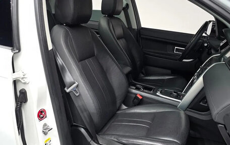 Land Rover Discovery Sport I рестайлинг, 2019 год, 1 890 007 рублей, 9 фотография