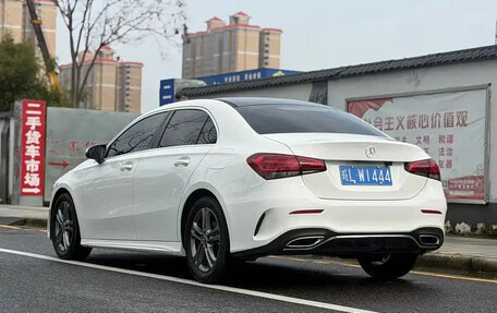 Mercedes-Benz A-Класс, 2022 год, 1 740 555 рублей, 3 фотография