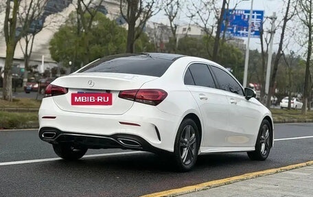 Mercedes-Benz A-Класс, 2022 год, 1 740 555 рублей, 5 фотография