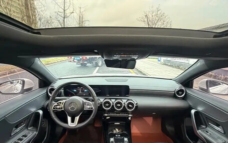 Mercedes-Benz A-Класс, 2022 год, 1 740 555 рублей, 10 фотография