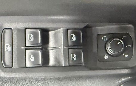 Volkswagen Touran III, 2023 год, 2 078 000 рублей, 13 фотография