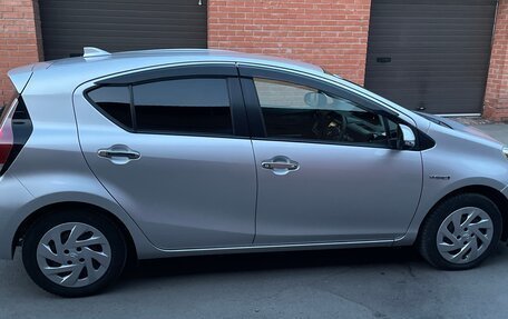 Toyota Aqua I, 2017 год, 1 300 000 рублей, 8 фотография