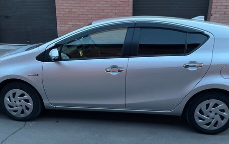 Toyota Aqua I, 2017 год, 1 300 000 рублей, 7 фотография