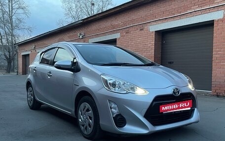 Toyota Aqua I, 2017 год, 1 300 000 рублей, 2 фотография