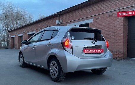 Toyota Aqua I, 2017 год, 1 300 000 рублей, 5 фотография