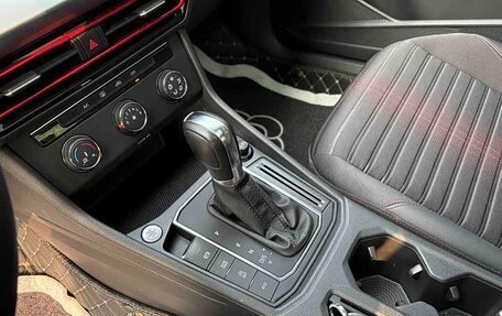 Volkswagen Lavida, 2022 год, 1 500 000 рублей, 16 фотография