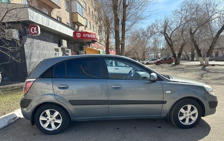 KIA Rio II, 2009 год, 600 000 рублей, 2 фотография