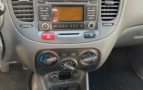 KIA Rio II, 2009 год, 600 000 рублей, 8 фотография