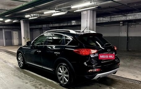 Infiniti QX50 I рестайлинг, 2016 год, 2 700 000 рублей, 4 фотография