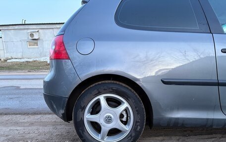 Volkswagen Golf V, 2004 год, 380 000 рублей, 12 фотография