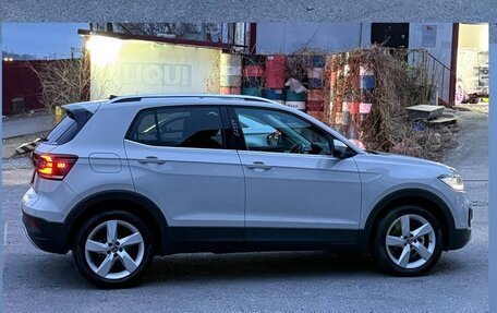 Volkswagen T-Cross I, 2023 год, 1 550 000 рублей, 5 фотография