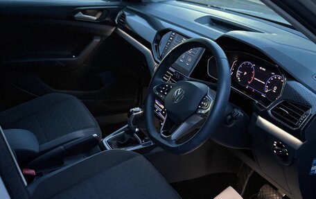 Volkswagen T-Cross I, 2023 год, 1 550 000 рублей, 7 фотография