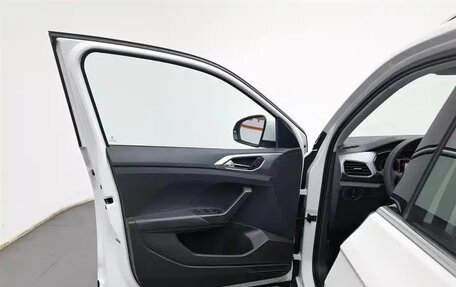 Volkswagen T-Cross I, 2022 год, 1 206 272 рублей, 8 фотография
