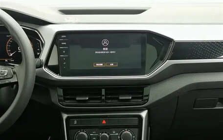 Volkswagen T-Cross I, 2022 год, 1 206 272 рублей, 12 фотография