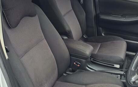 Toyota Allex i рестайлинг, 2001 год, 610 000 рублей, 9 фотография