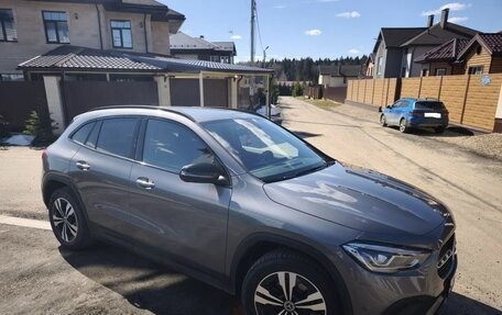 Mercedes-Benz GLA, 2021 год, 3 500 000 рублей, 1 фотография