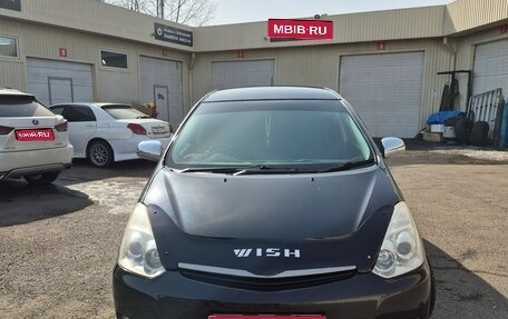 Toyota Wish II, 2003 год, 760 000 рублей, 1 фотография