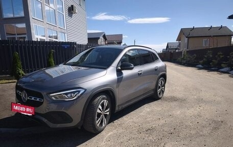 Mercedes-Benz GLA, 2021 год, 3 500 000 рублей, 3 фотография