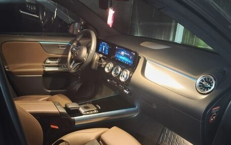 Mercedes-Benz GLA, 2021 год, 3 500 000 рублей, 16 фотография