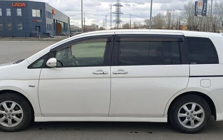Toyota ISis I, 2012 год, 1 380 000 рублей, 5 фотография