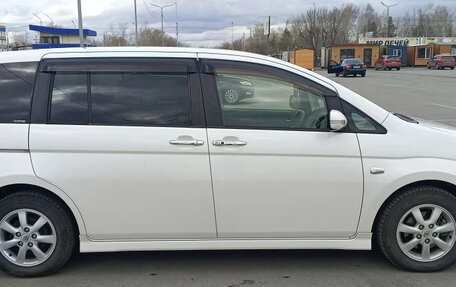 Toyota ISis I, 2012 год, 1 380 000 рублей, 4 фотография