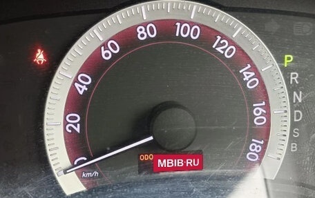 Toyota ISis I, 2012 год, 1 380 000 рублей, 18 фотография