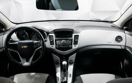 Chevrolet Cruze II, 2012 год, 870 000 рублей, 4 фотография