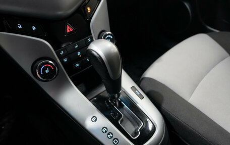 Chevrolet Cruze II, 2012 год, 870 000 рублей, 8 фотография