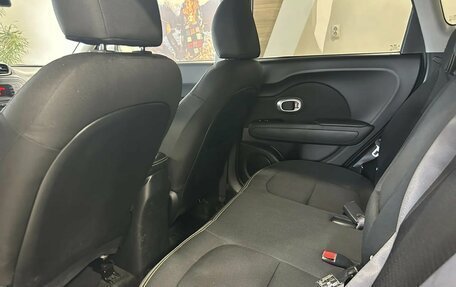 KIA Soul II рестайлинг, 2015 год, 1 449 000 рублей, 14 фотография