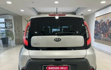KIA Soul II рестайлинг, 2015 год, 1 449 000 рублей, 5 фотография