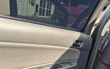 Toyota Wish II, 2003 год, 760 000 рублей, 17 фотография