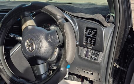 Toyota Wish II, 2003 год, 760 000 рублей, 12 фотография