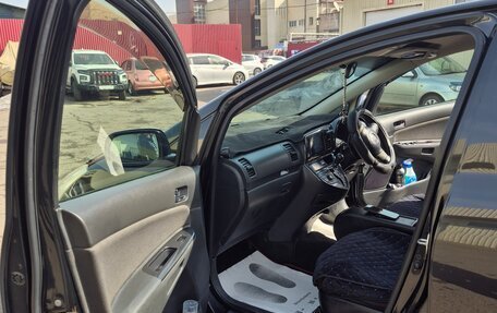 Toyota Wish II, 2003 год, 760 000 рублей, 22 фотография