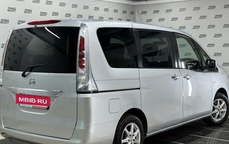 Nissan Serena IV, 2011 год, 1 270 000 рублей, 2 фотография