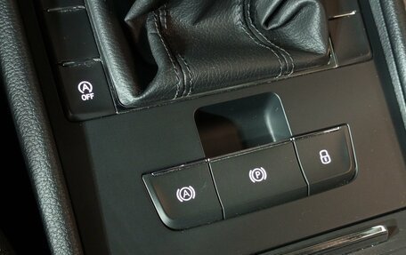 Skoda Superb III рестайлинг, 2018 год, 1 650 000 рублей, 14 фотография