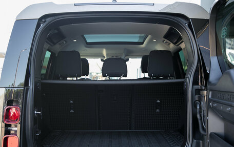 Land Rover Defender II, 2021 год, 7 350 000 рублей, 10 фотография