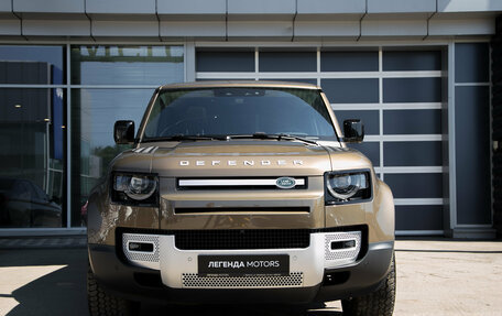 Land Rover Defender II, 2021 год, 7 350 000 рублей, 3 фотография