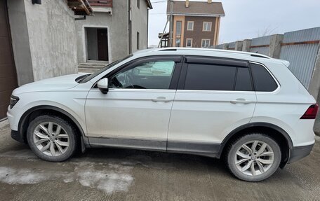 Volkswagen Tiguan II, 2020 год, 3 000 000 рублей, 4 фотография