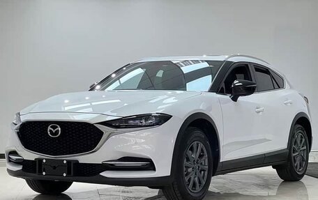 Mazda CX-4, 2023 год, 2 300 000 рублей, 1 фотография