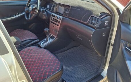 Toyota Corolla, 2004 год, 650 000 рублей, 10 фотография