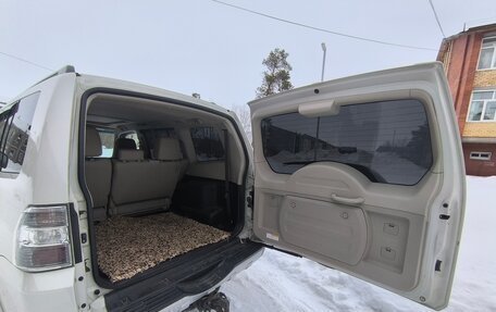 Mitsubishi Pajero IV, 2021 год, 2 930 000 рублей, 16 фотография