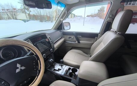 Mitsubishi Pajero IV, 2021 год, 2 930 000 рублей, 12 фотография