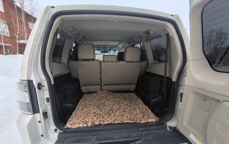 Mitsubishi Pajero IV, 2021 год, 2 930 000 рублей, 17 фотография