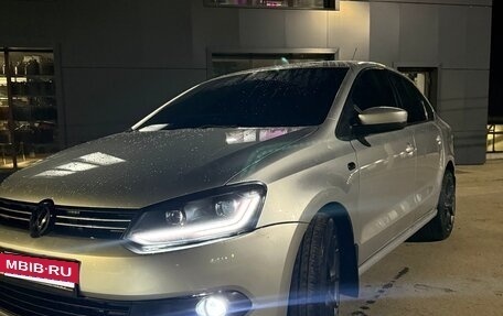 Volkswagen Polo VI (EU Market), 2011 год, 799 000 рублей, 5 фотография