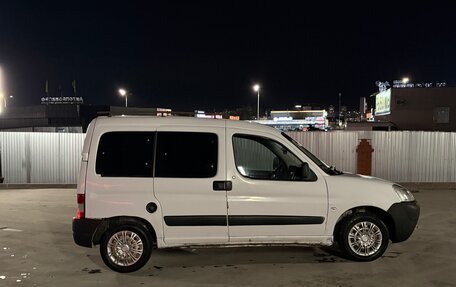 Peugeot Partner II рестайлинг 2, 2011 год, 230 000 рублей, 4 фотография