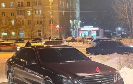 Mercedes-Benz E-Класс, 2010 год, 1 700 000 рублей, 6 фотография