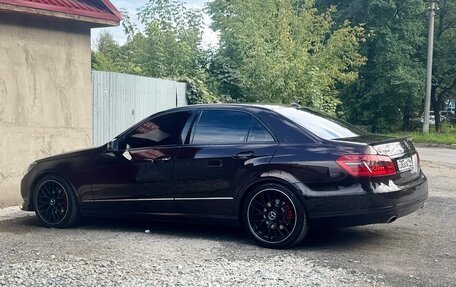 Mercedes-Benz E-Класс, 2010 год, 1 700 000 рублей, 10 фотография