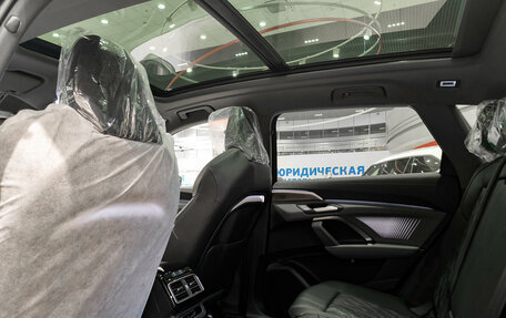 Audi Q5, 2026 год, 7 200 000 рублей, 15 фотография