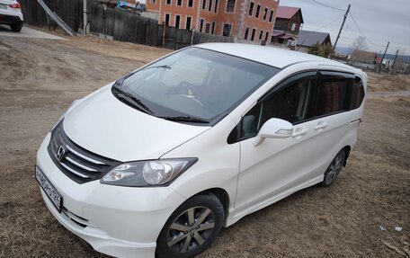 Honda Freed I, 2010 год, 999 000 рублей, 2 фотография